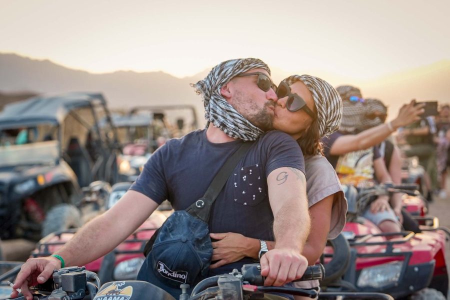 Motorata nel Deserto & Cena Beduina